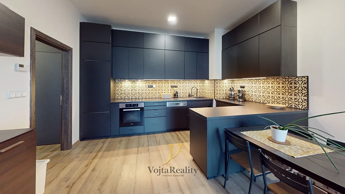 Pronájem bytu 3+kk 92 m²